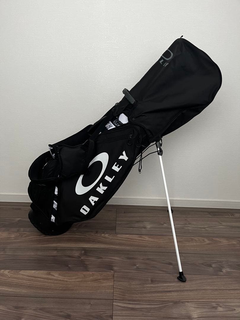 OAKLEY オークリスタンド キャディバッグ　9.5型