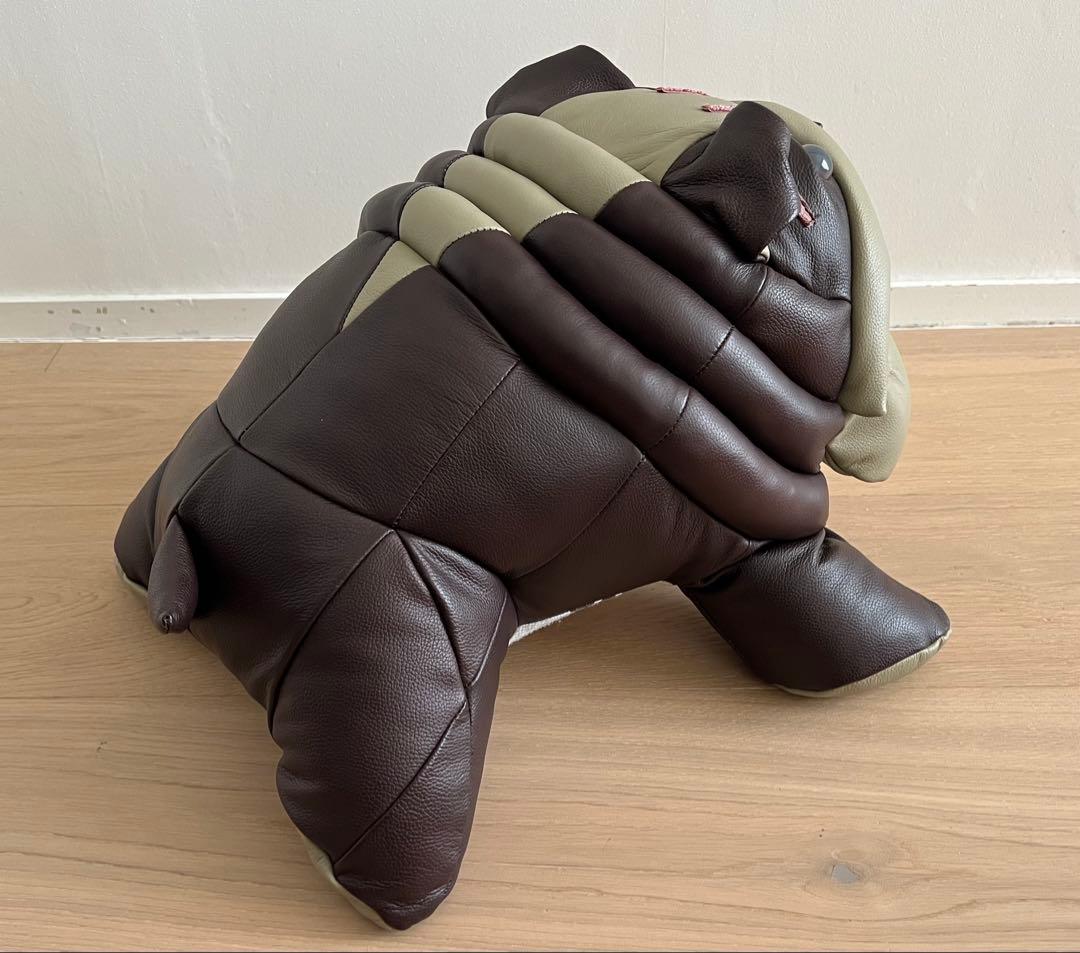 ブルドッグ　レザー　ぬいぐるみ