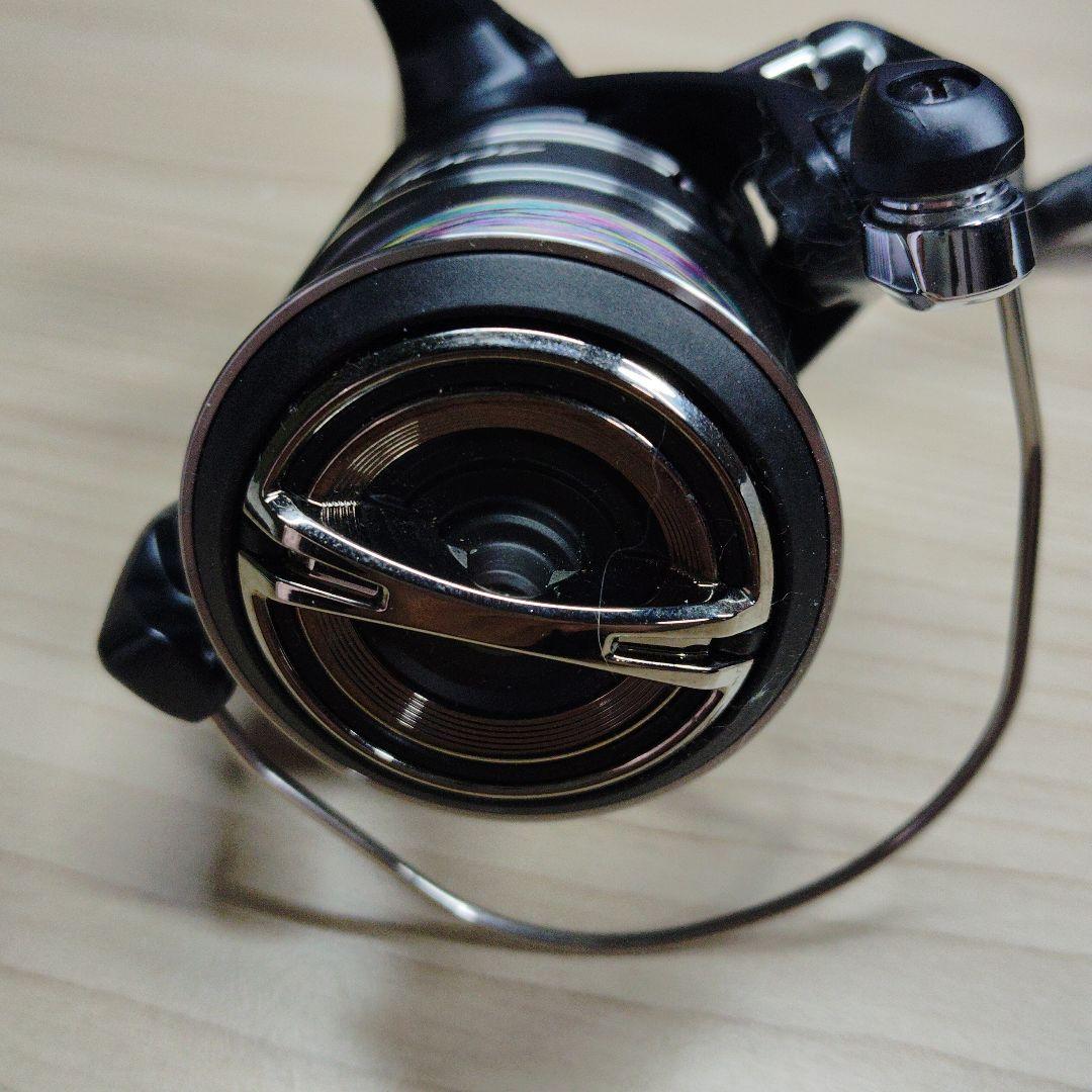 美品　スピニングリール シマノ　22ミラベル4000 PEライン付き