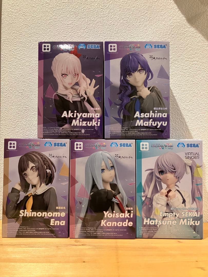 プロセカ　全メンバー26体コンプ＋劇場版ミク2体 フィギュア セット売り