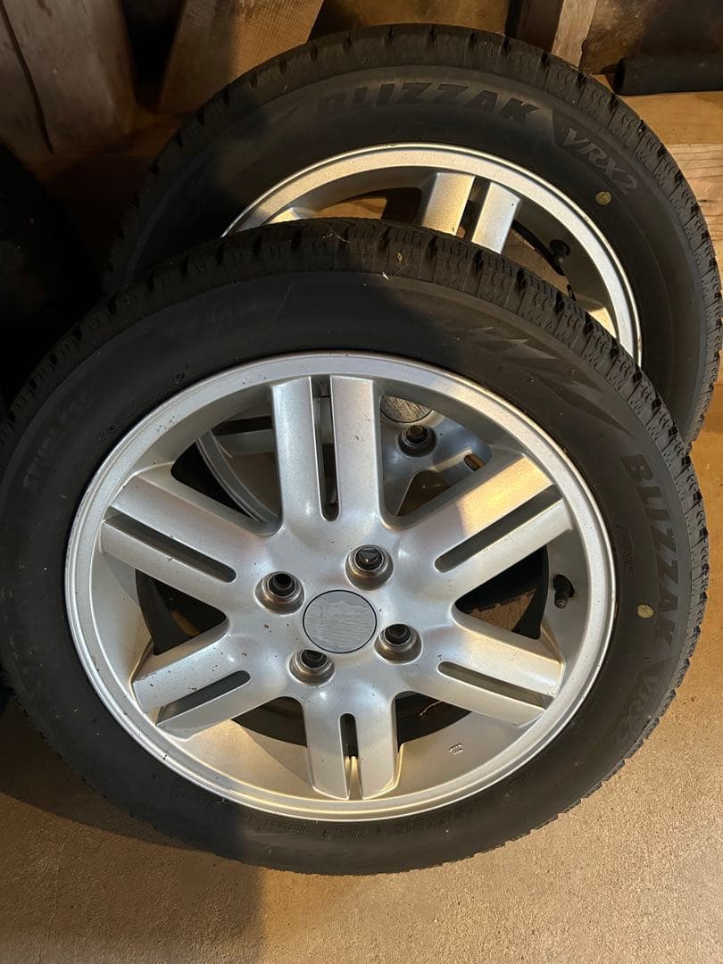 SUZUKI ブリザックタイヤ付き5スポークホイールセット 165/55R15‼️