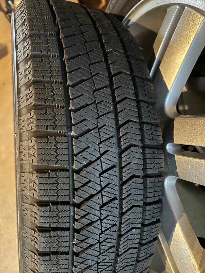 SUZUKI ブリザックタイヤ付き5スポークホイールセット 165/55R15‼️