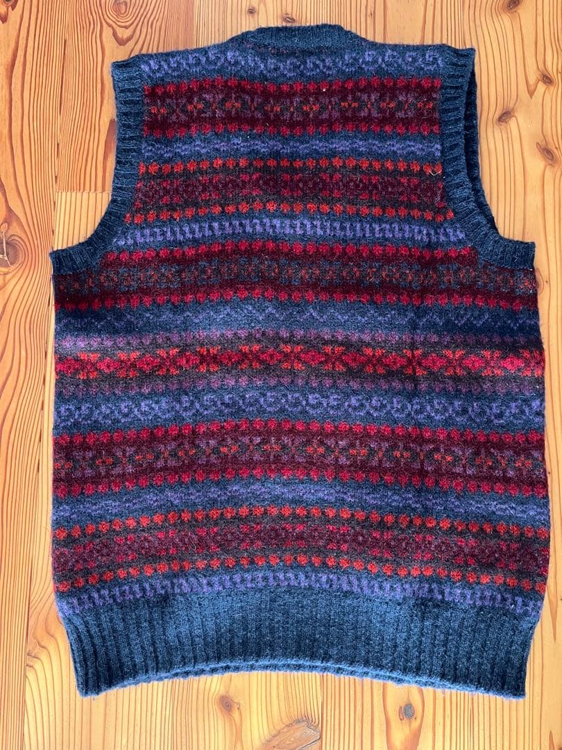 Jamieson's ジャミーソンズフェアアイルニットベスト　英国製