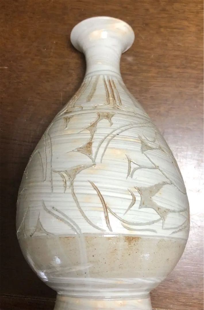 粉青沙器牡丹文瓶李朝写し