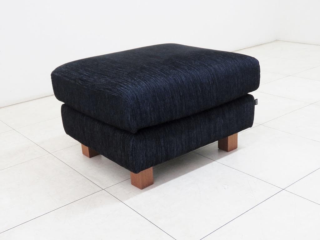 ★美品★ NOYES ノイエス オットマン スツール ファブリック ネイビー