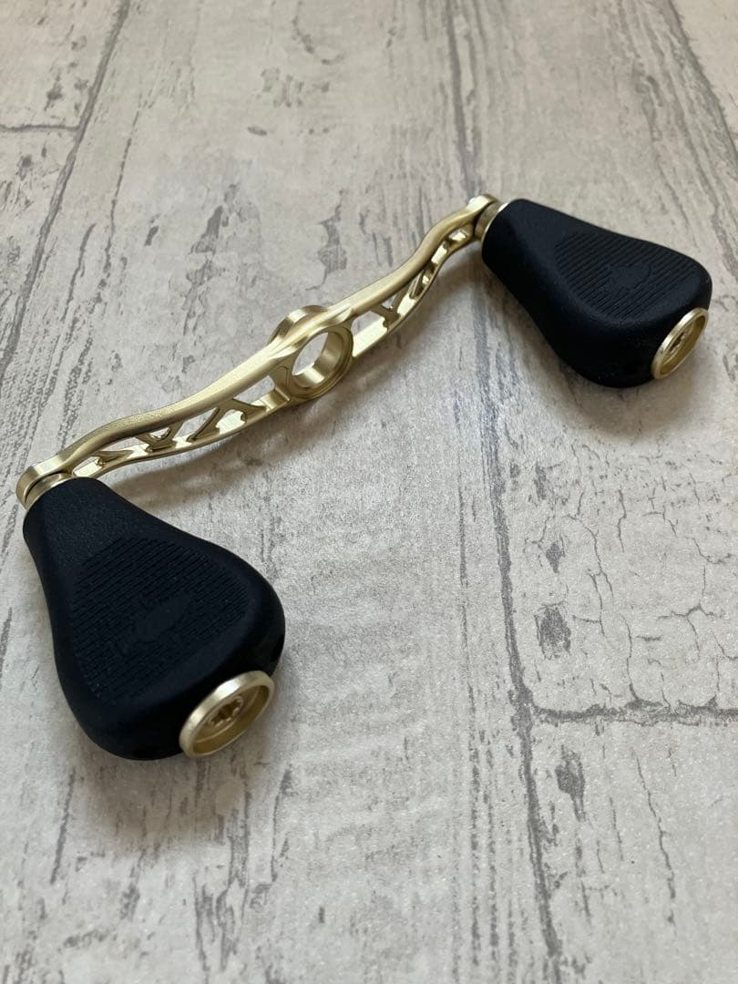 DRT・バリアル×LIVRE・クランクフェザー110 シャンパンゴールド