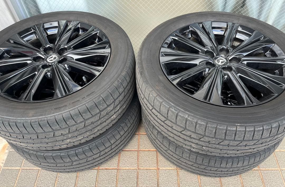 cx5 / cx8 19インチ 純正ホイール