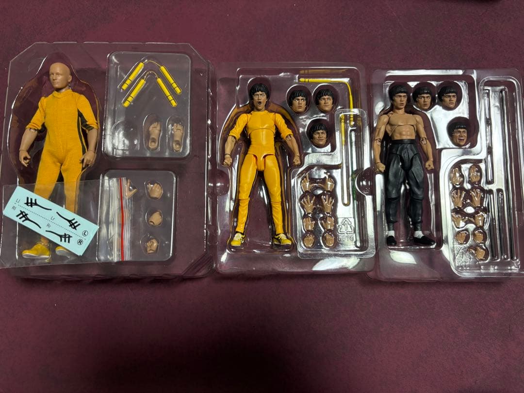 【美品】即発送！ ブルース・リー風　1/12フィギュア3点セット
