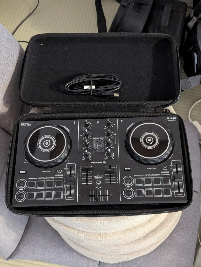 ゆ*う様 Pioneer DDJ-200 スマートDJコントローラー（ほぼ新品）