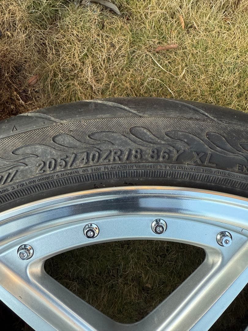 ESR CS15 USホイール 8.5j+30通し