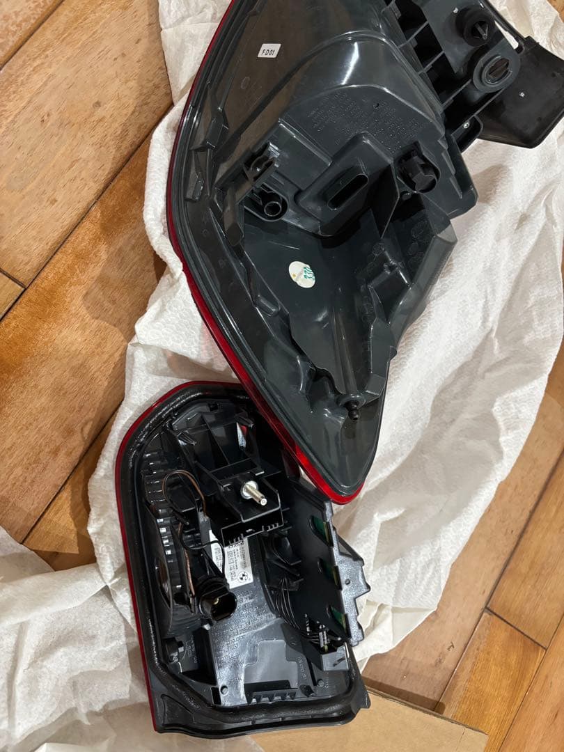 ＢＭW 3シリーズ　 F31 LCI テールライト