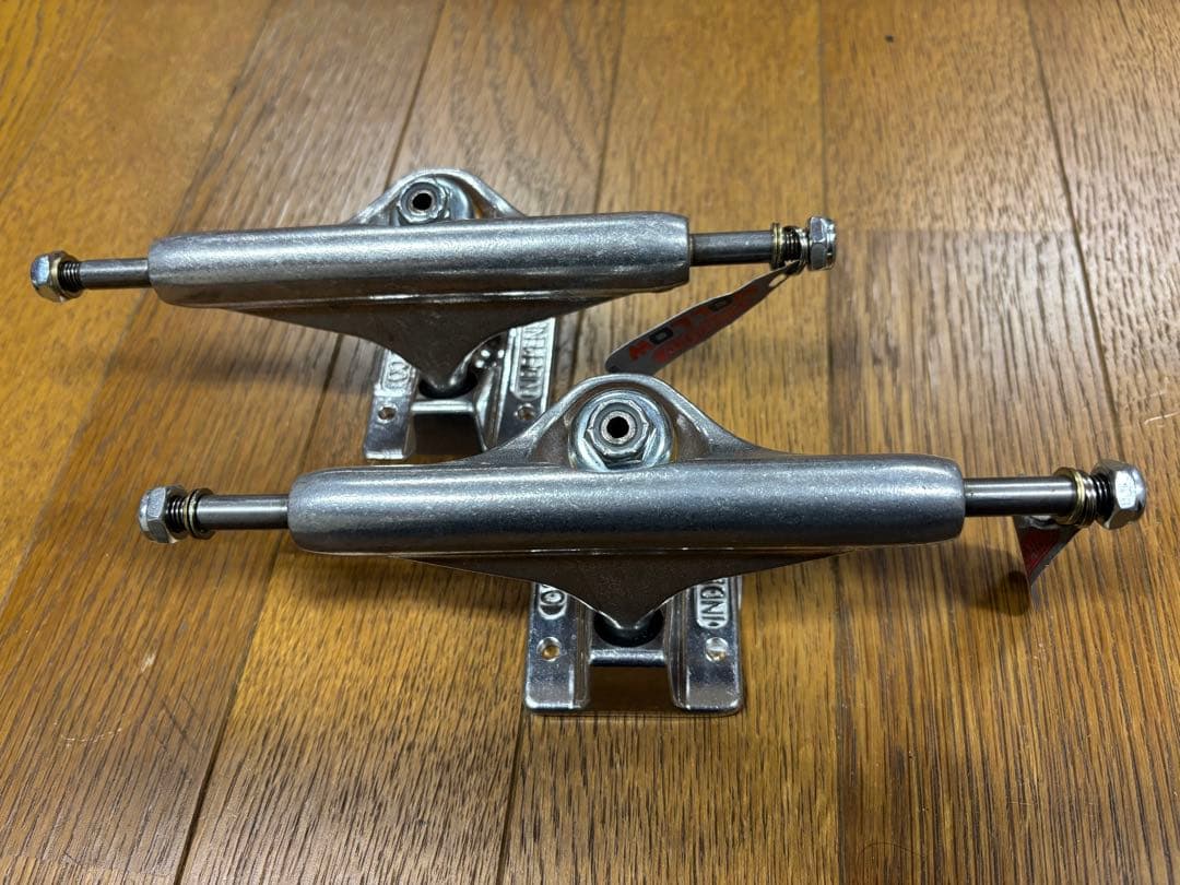 INDEPENDENT トラック 139 forged hollow 2set