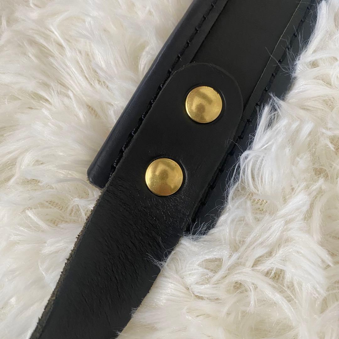 HERZ 総かぶせのメッセンジャーバッグ