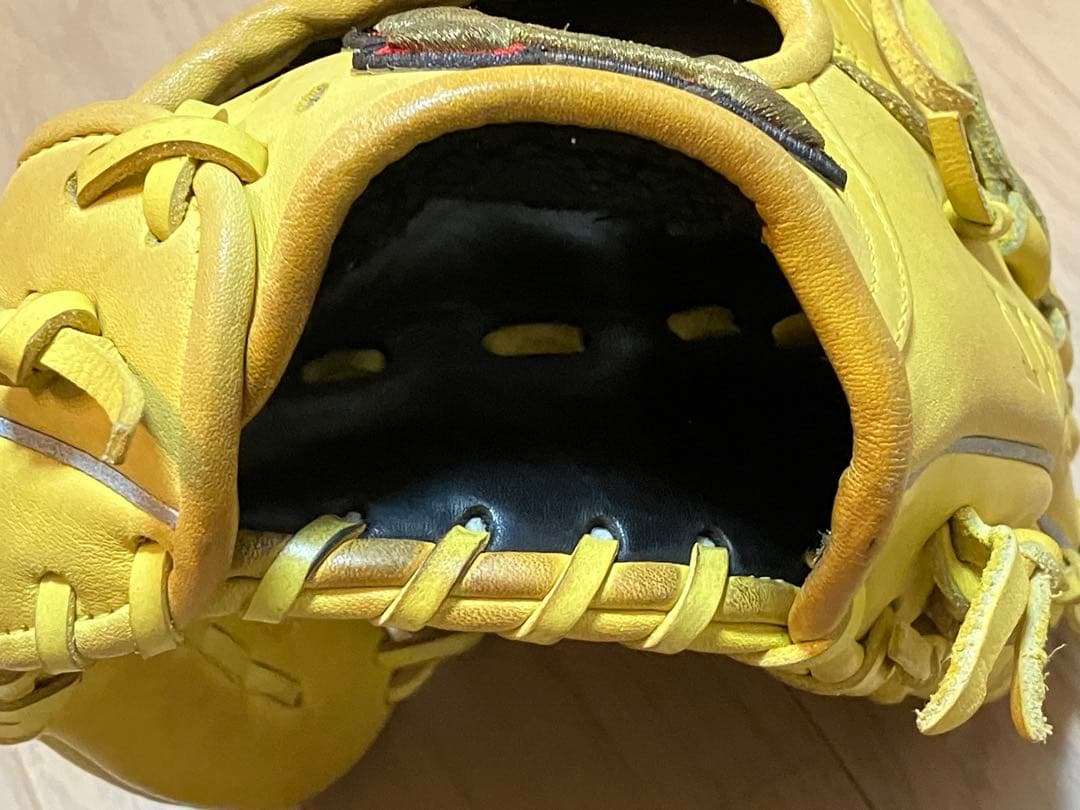 Under Armour 軟式野球グローブ 投手用　IWILL QBB-0149