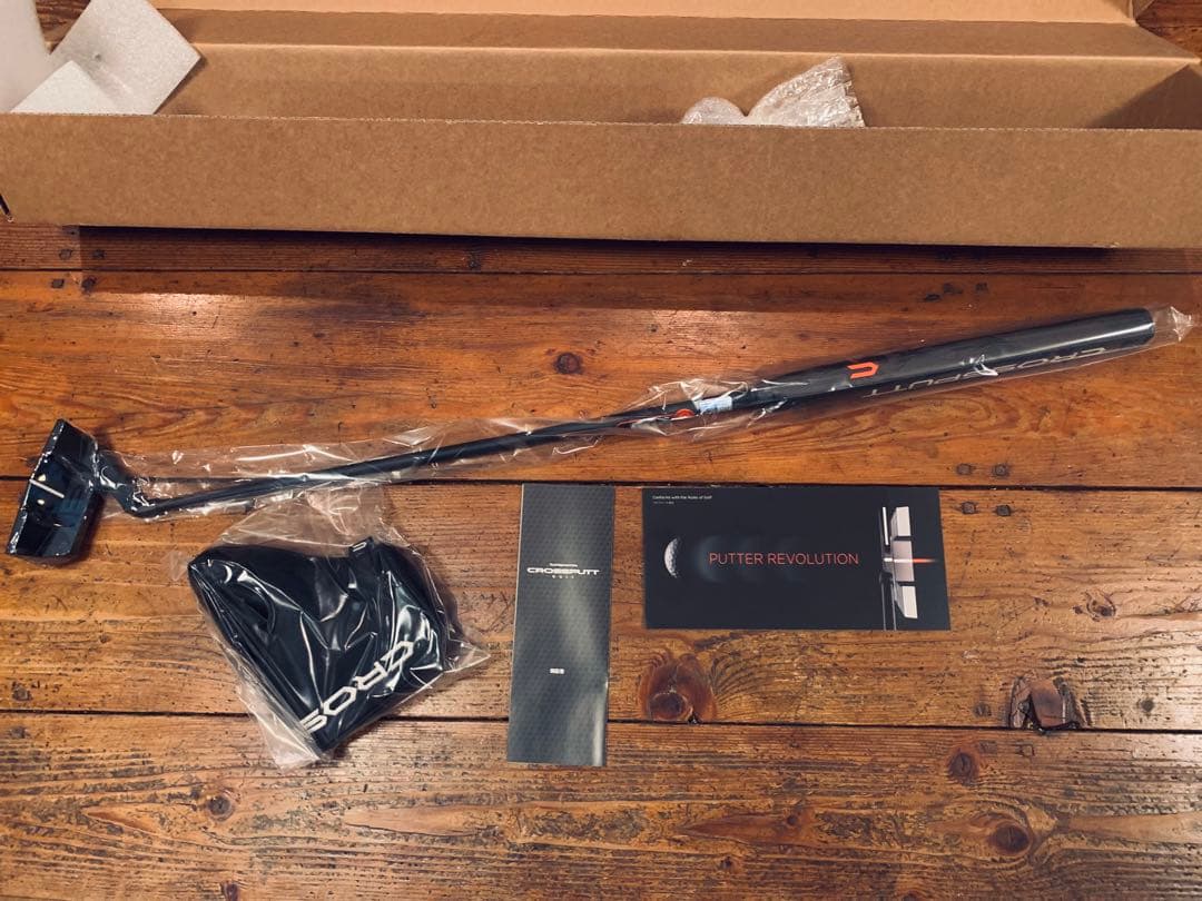 新品　シュリンク未開封　CROSSPUTT パター 黒　保証書　ヘッドカバー付き