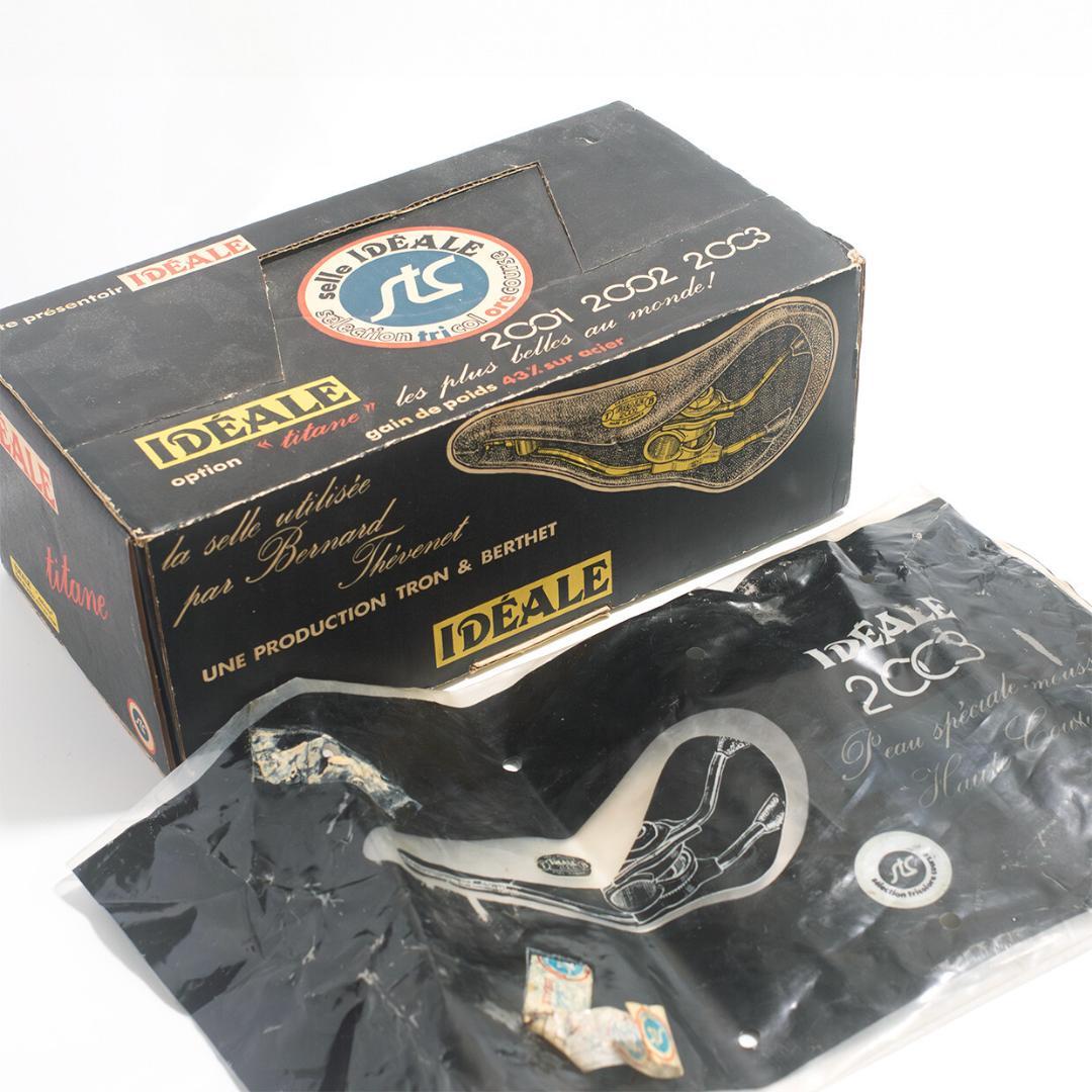 新品 IDEALE 2003 PEAU + MOUSSE SADDLE