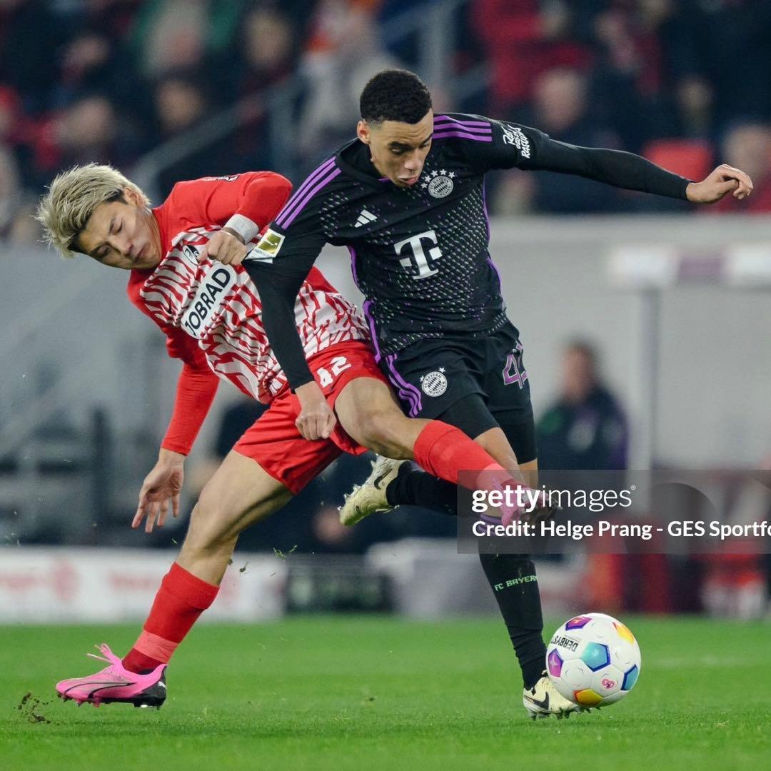 バイエルン・ミュンヘン 23/24オーセンティックユニフォーム アウェイ 正規品