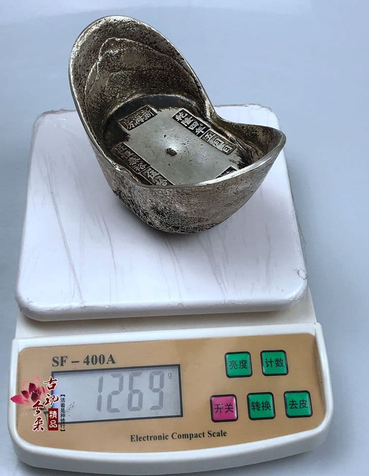 中国の清朝の五帝の銀塊、字はランダムで、50両の大きい銀の塊，1個