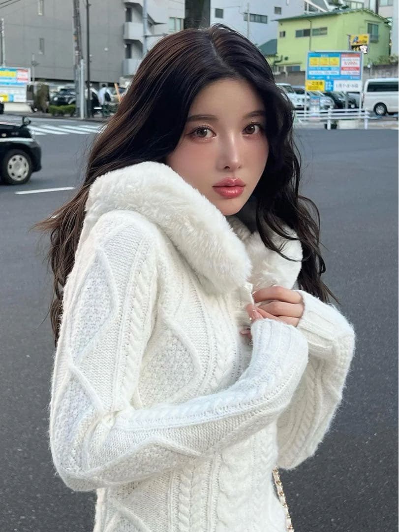 新品タグ付き ダーリッチ フードファーケーブルニットミニワンピース グレー FL