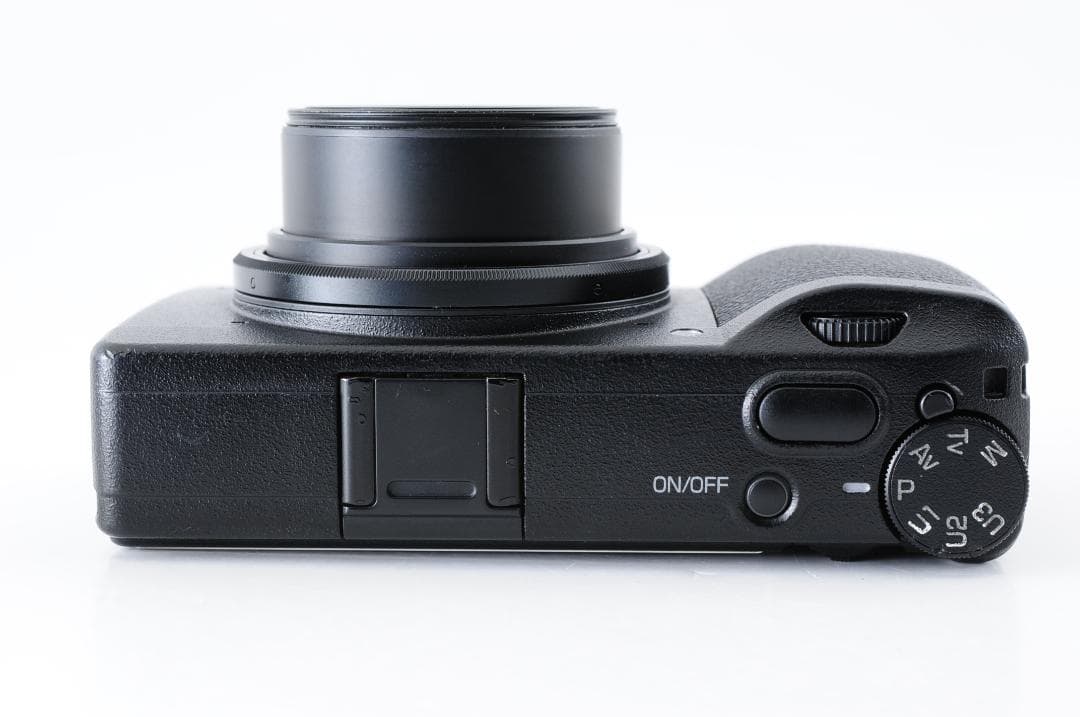 【箱付】 リコー RICOH GR III 《ショット数 5859回》