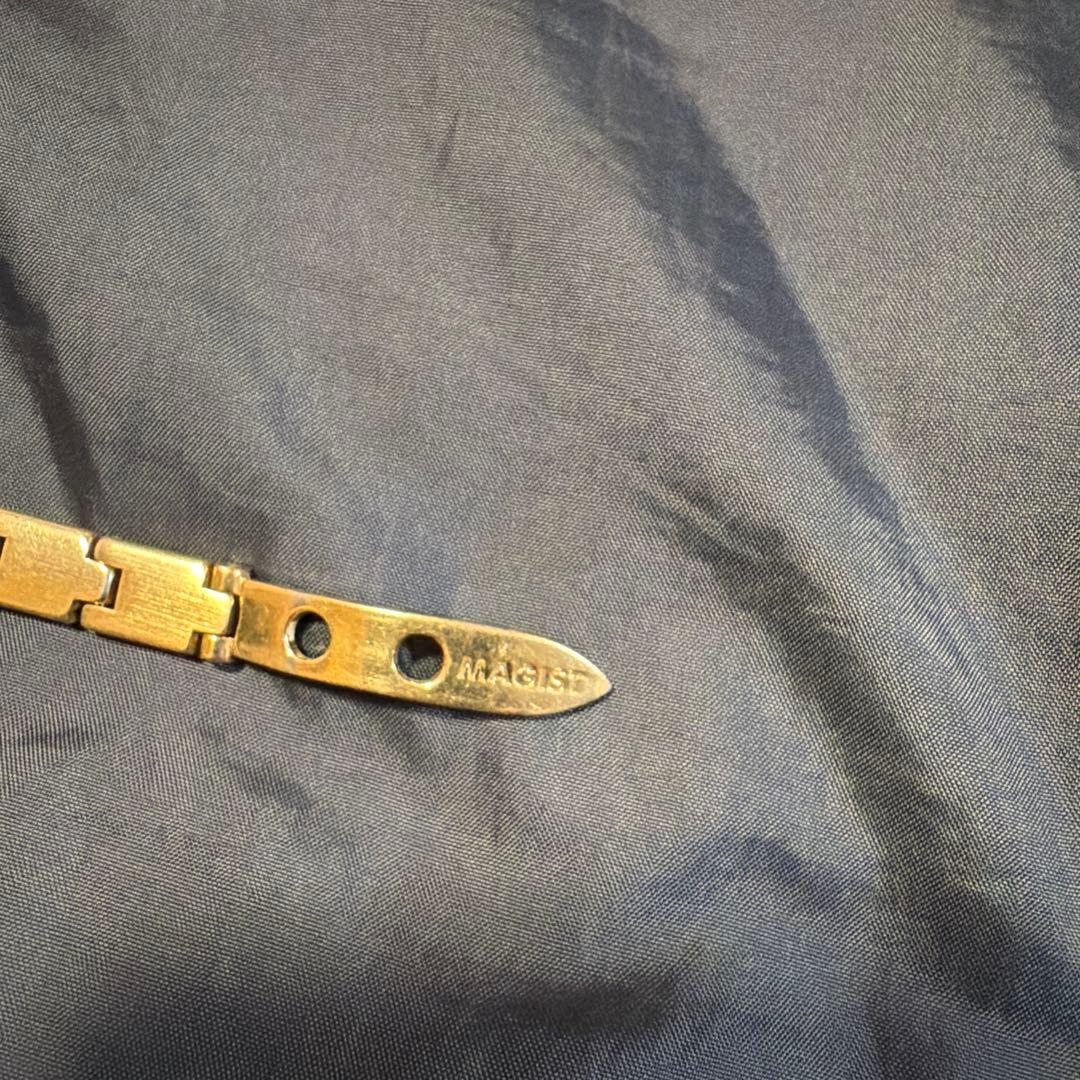 妊活にパワーアップ　MAGIST 強力磁気リンクブレスレット　ゴールド