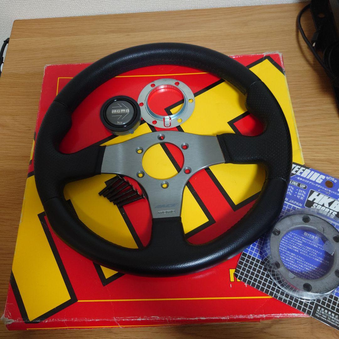 ひろきん　momo ステアリング RACE R−12 φ320