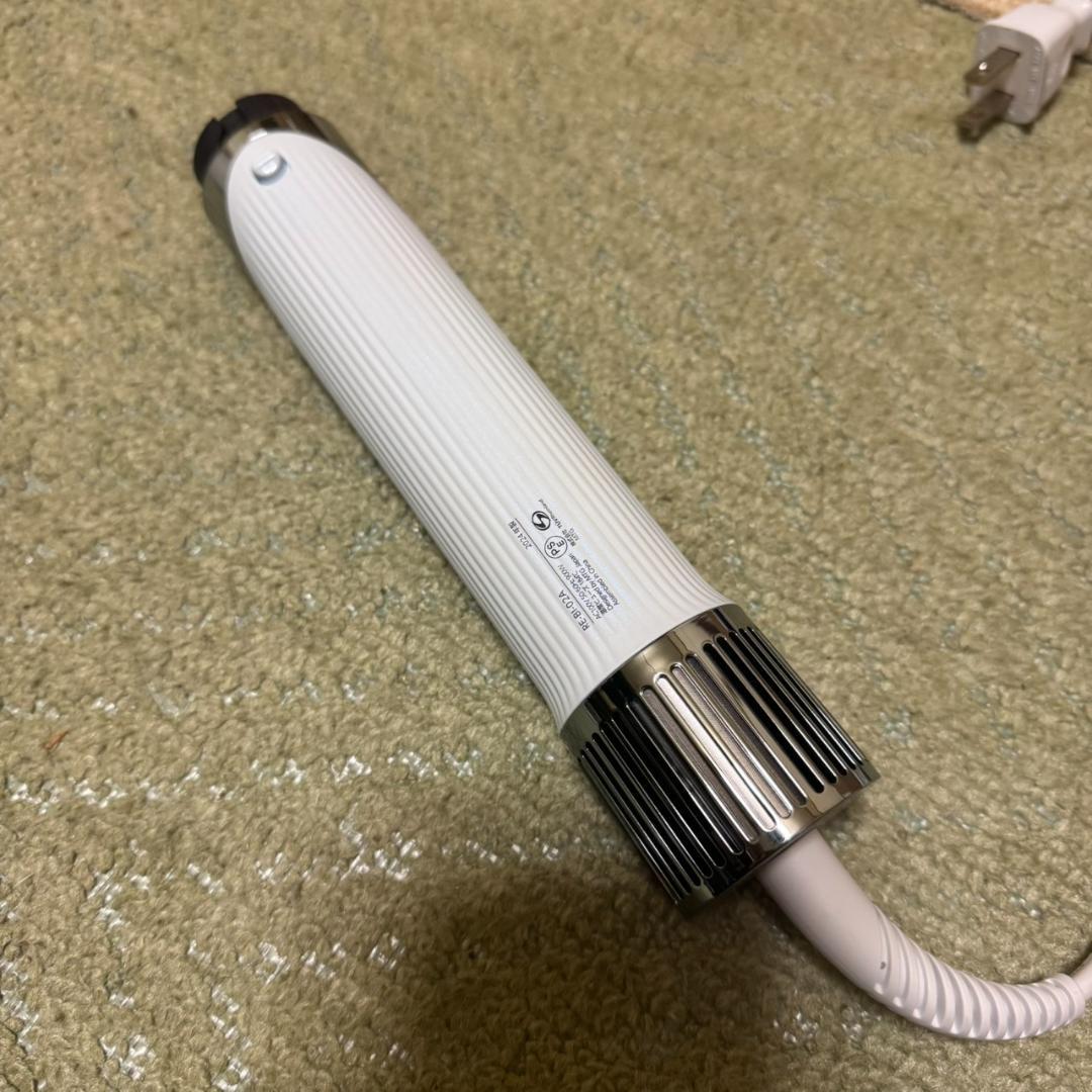 リファ ビューテックリセッター refa フィルムもまだ付いてます