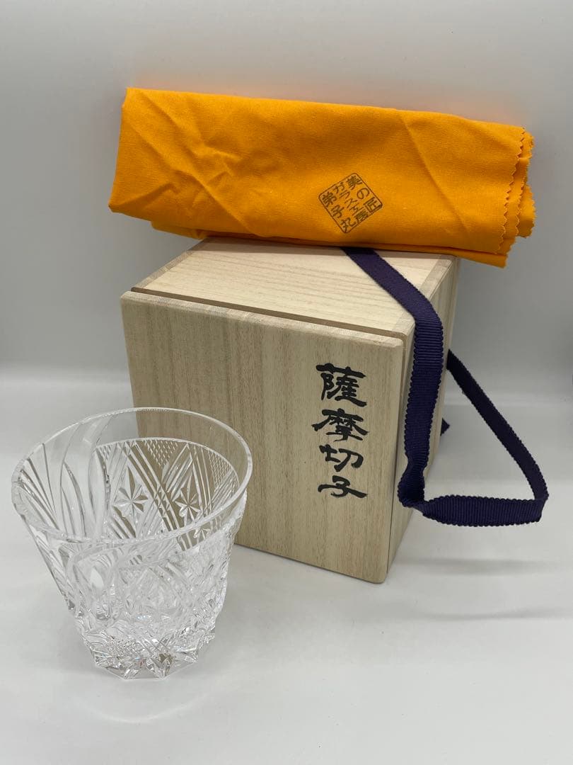 【未使用新品】薩摩切子 弟子丸 透明ガラス 切子 タンブラー 共箱 専用布付き