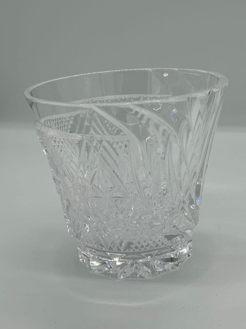 【未使用新品】薩摩切子 弟子丸 透明ガラス 切子 タンブラー 共箱 専用布付き