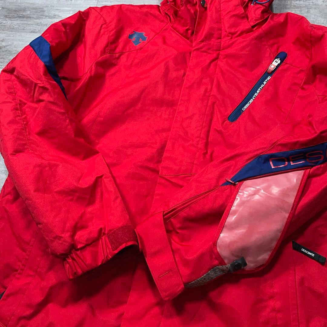 近年モデル DESCENTE デサント スキーウェア メンズL スノーボード赤黒