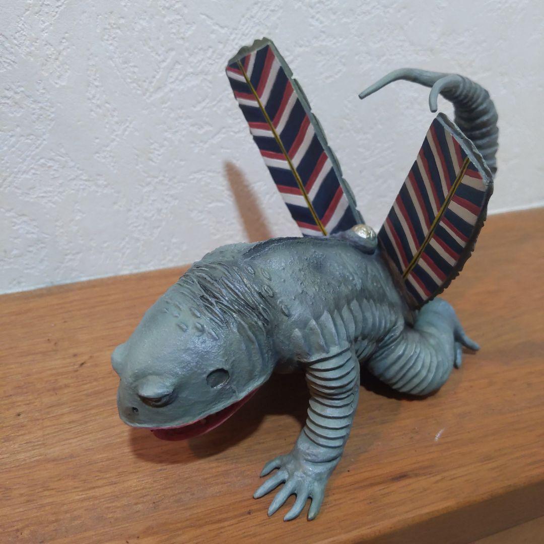 ウルトラマン 毒ガス怪獣 ケムラー レジン製ガレージキット個人製作塗装済 完成品