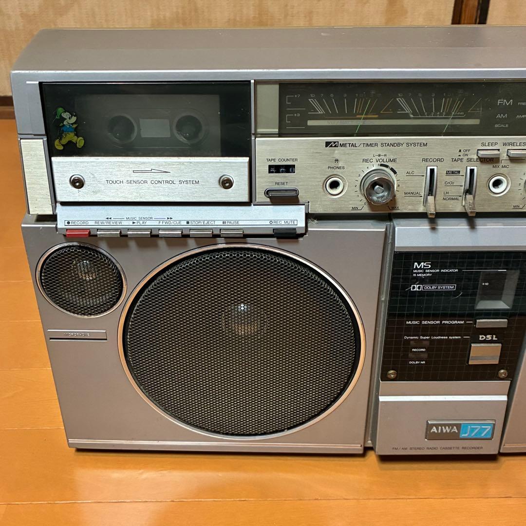 【10月1日までの出品】 Aiwa J77 ラジカセ シルバー ジャンク扱い