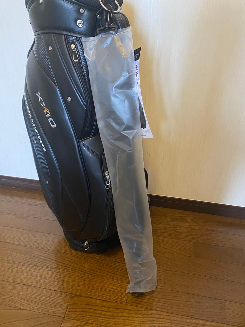 【新品未使用品】ゼクシオ　XXIO ゴルフバッグ