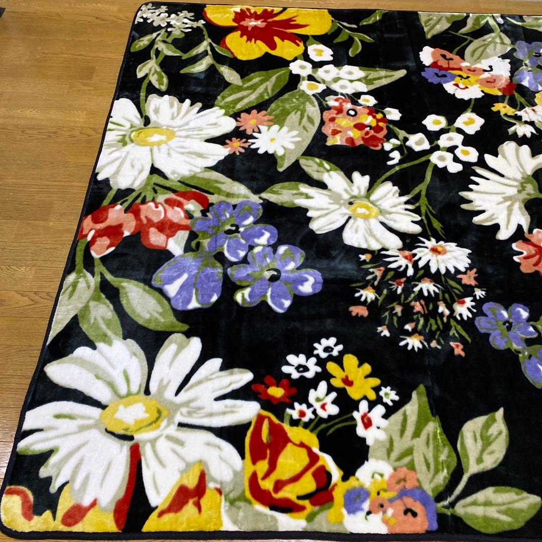 【新品】カーペット カバー185x185cm 2畳 ラグ 北欧風　花柄　洗える