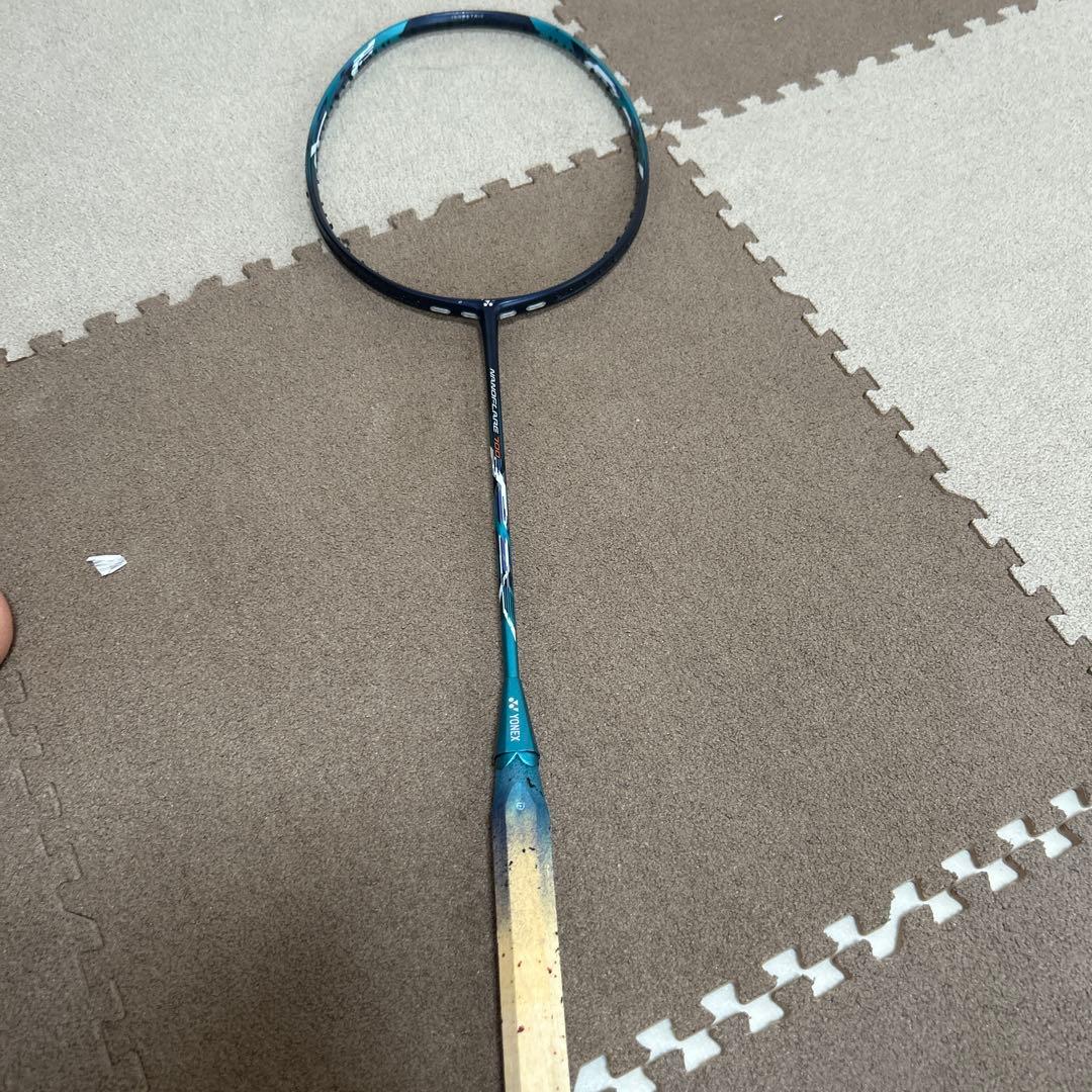 YONEX MandoFlare 700 バドミントンラケット