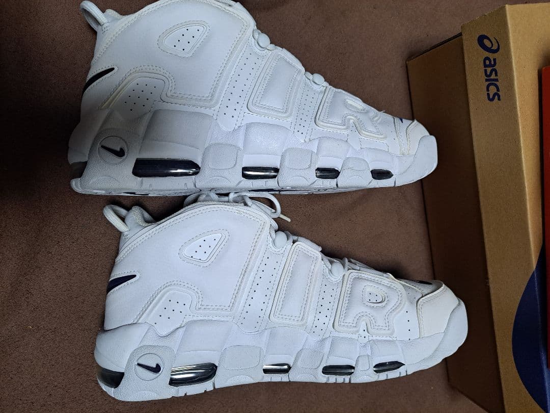 NIKE エアモア アップテンポ ホワイト 28