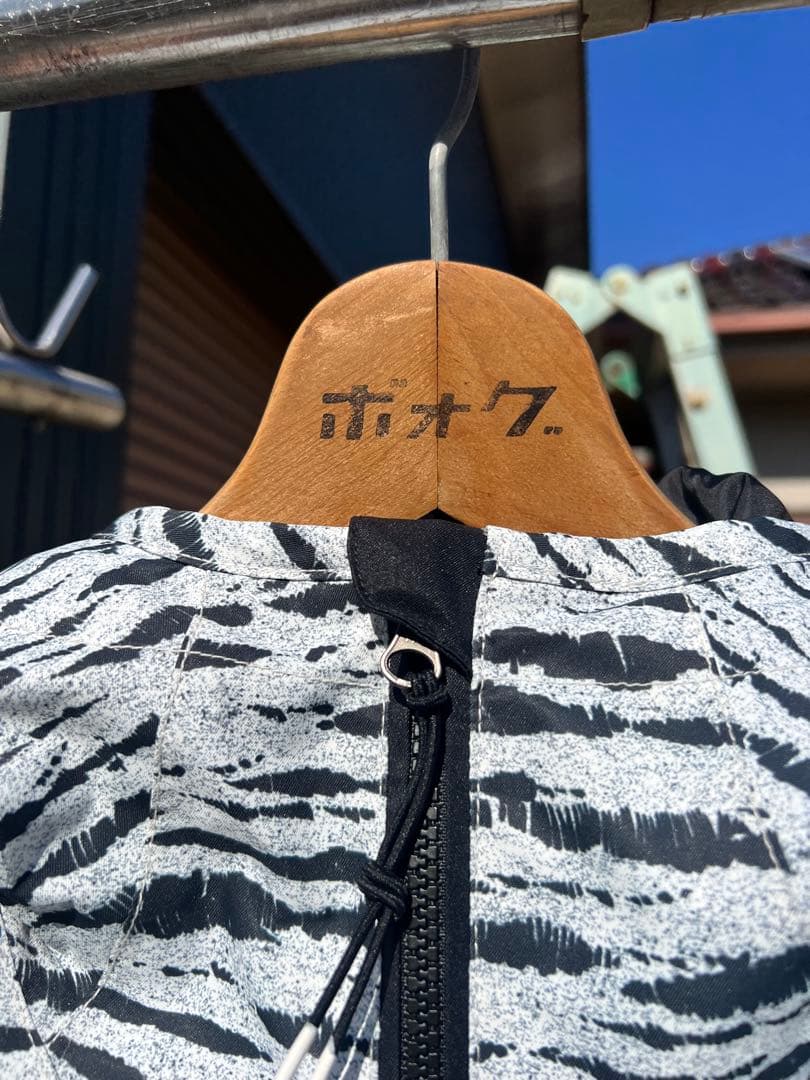 新品 ビラボン Sサイズ スノボ スキー ウェア（女性用）