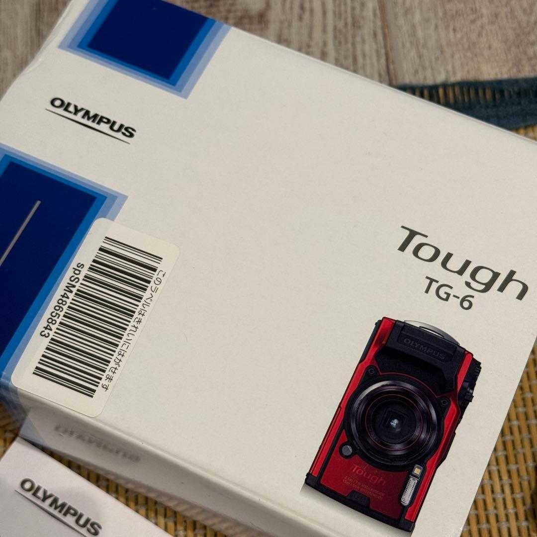 OLYMPUS Tough TG-6 レッド 本体と付属品