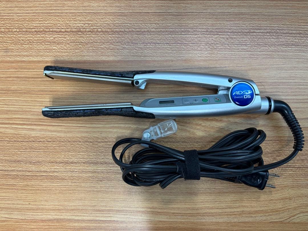 ADST DS ストレートヘアアイロン