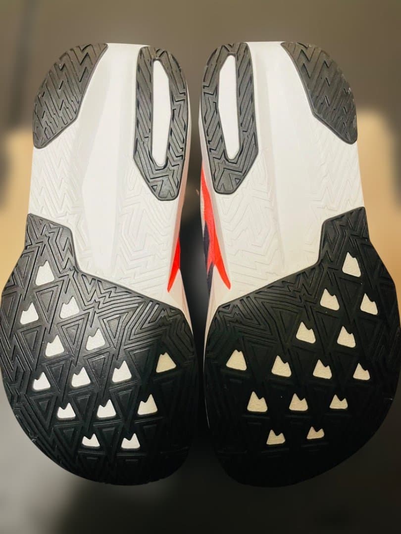 ニューバランス メンズ FuelCell Rebel v5 ランニング