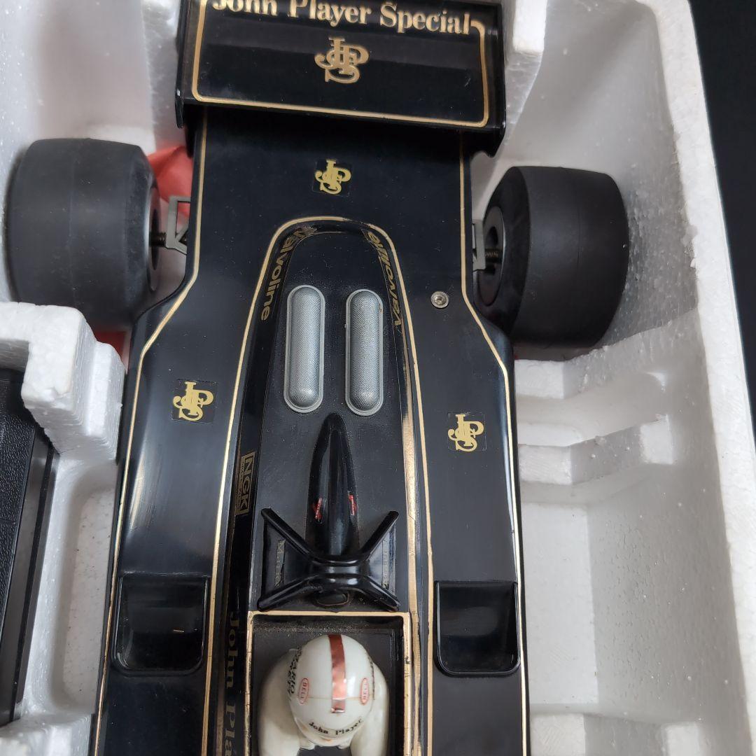 バンダイ　JPS Mark IV Lotus 79 1/10スケールラジコンカー