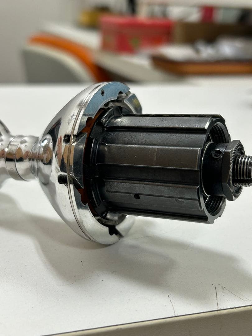 カンパニョーロ 銀シャマル 12H リアハブ