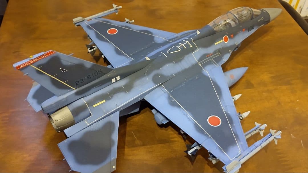 塗装済み完成品 ハセガワ 1/48 F2 戦闘機 プラモデル 航空自衛隊