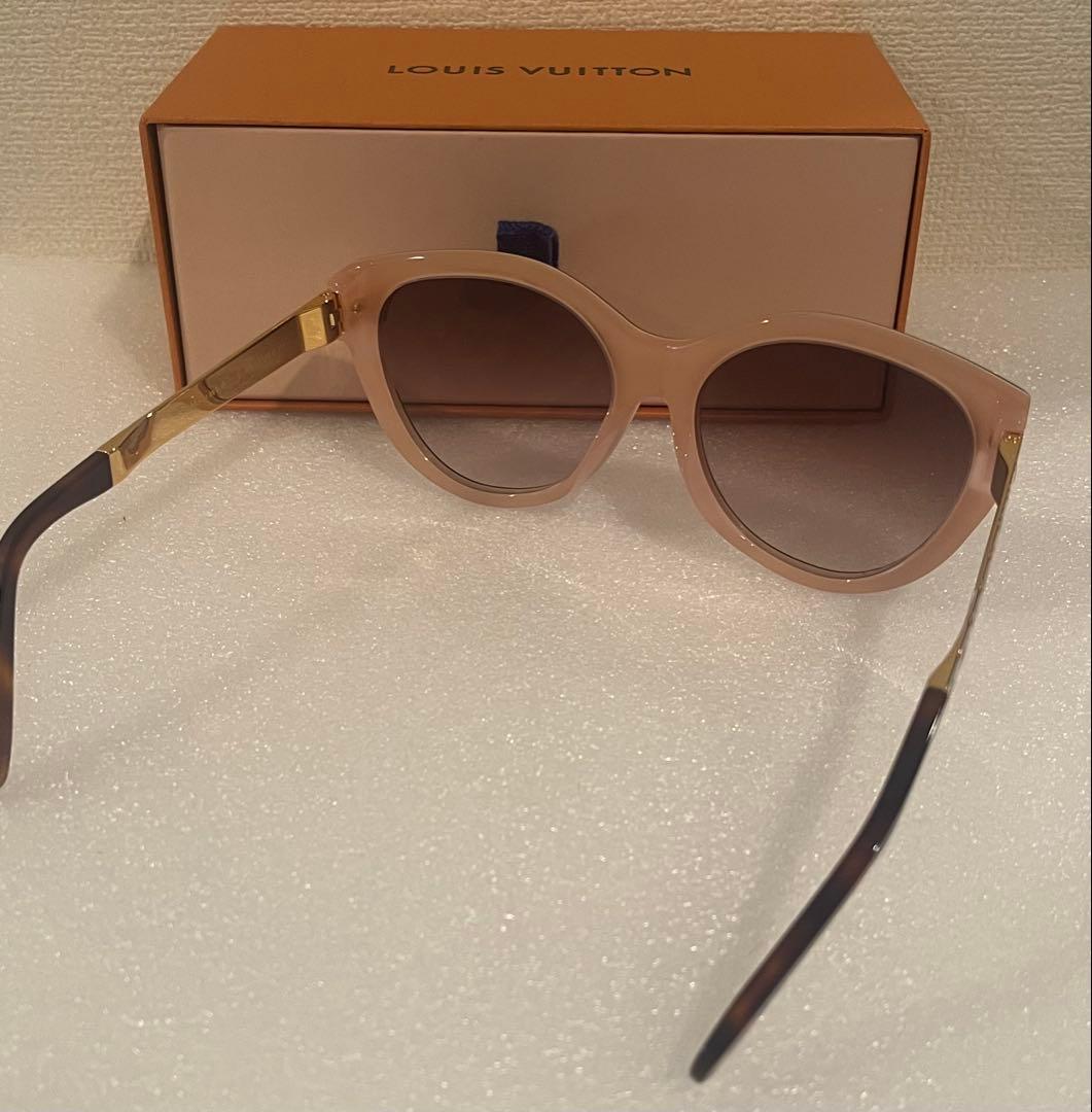 ルイ・ヴィトン サングラス LVプティ スプソン キャットアイ