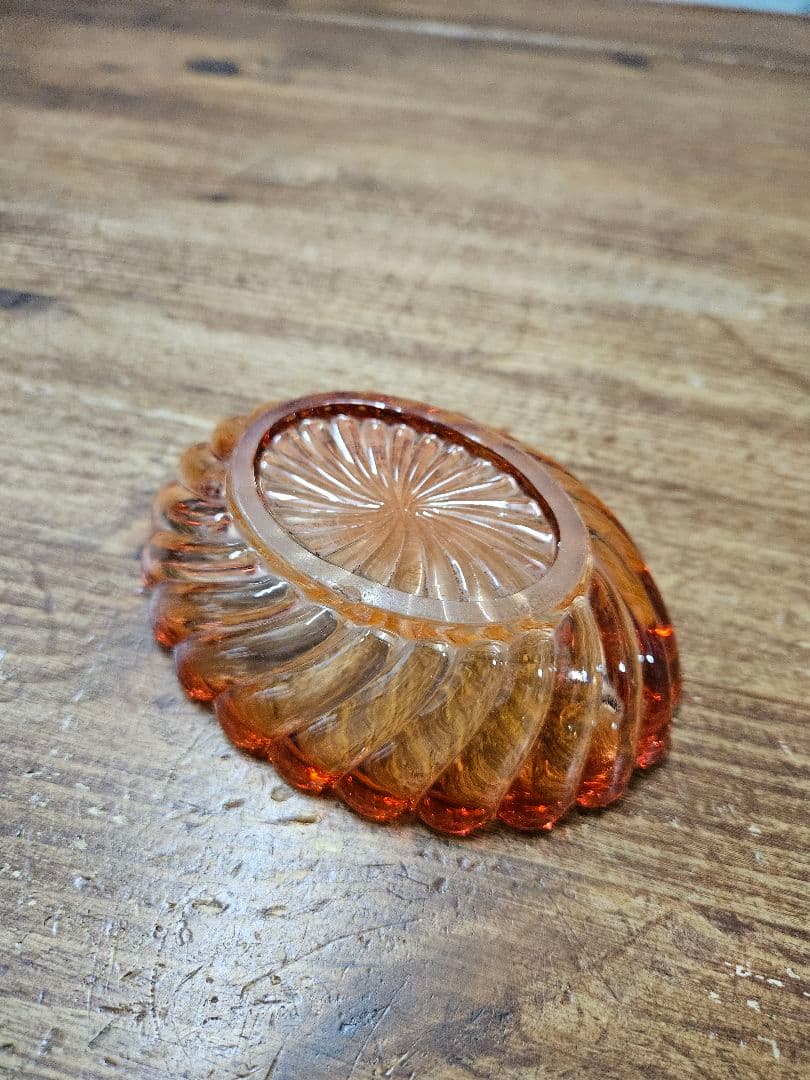 Baccarat オールドバカラ バンブーローズ 小型 クリスタルガラスのトレイ