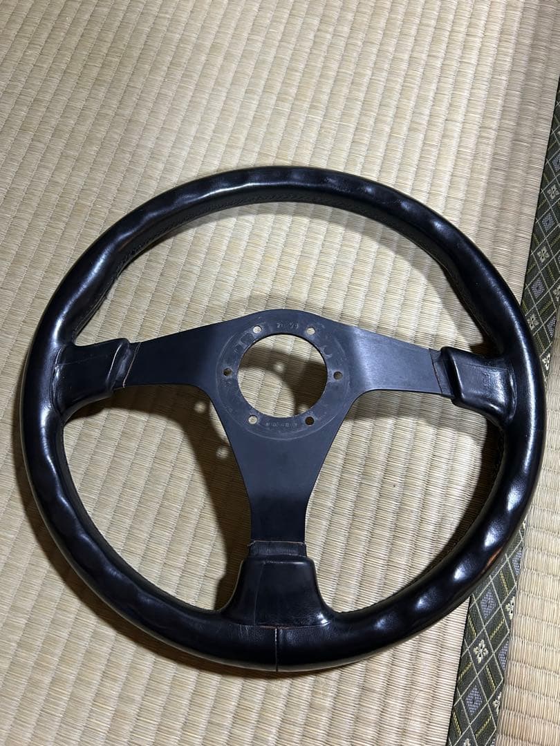 s*r様 ナルディ　ガラ3 ステアリング　365mm