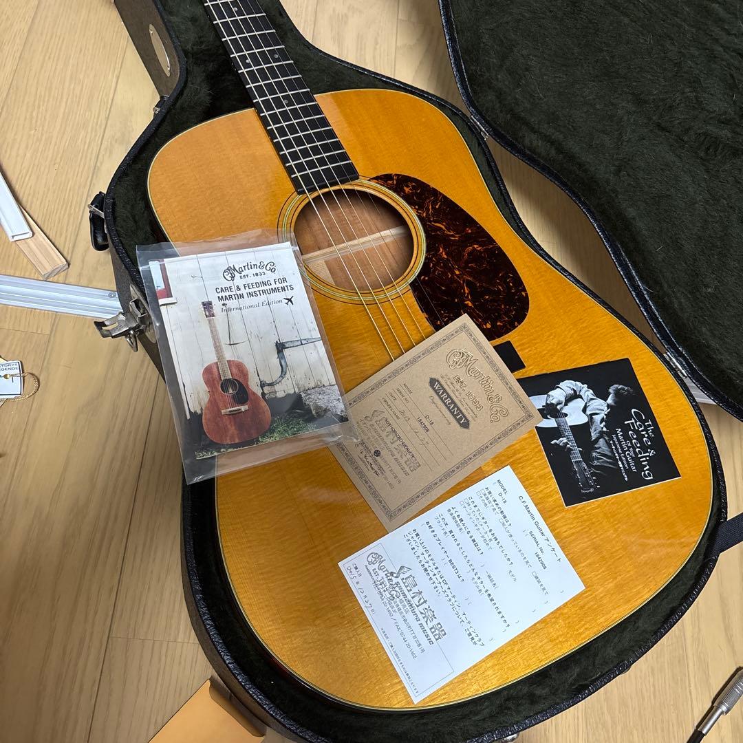 Martin D-18アコースティックギター