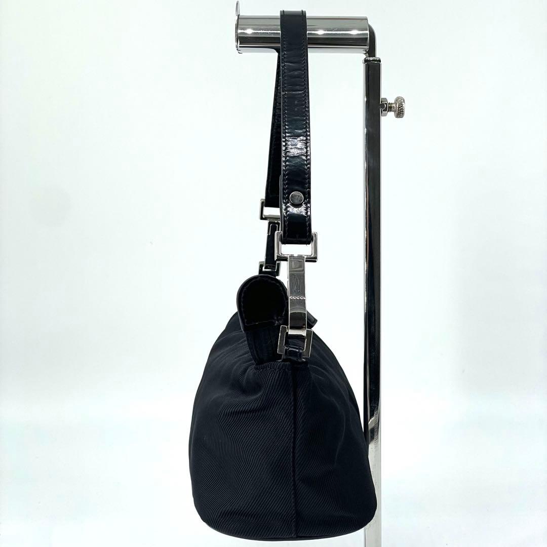 kicks08さん【専用】GUCCI グッチ アクセサリーポーチ