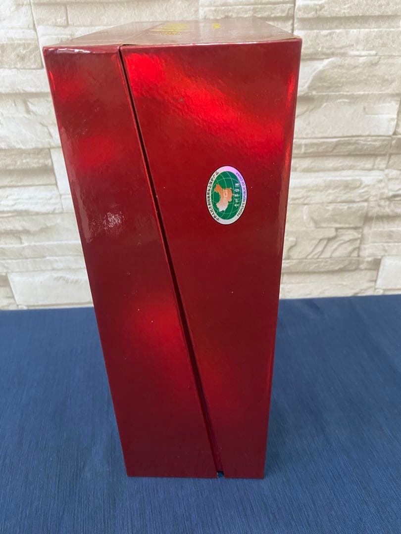 Moutai 500ml 赤色パッケージ　贵州茅台酒