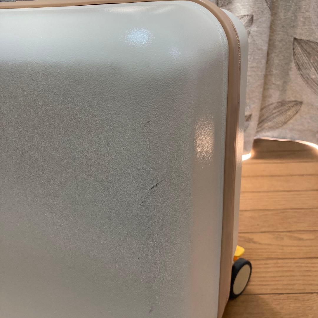 機内持ち込み可　ミニサイズ ベージュ　乗れるキャリーケース